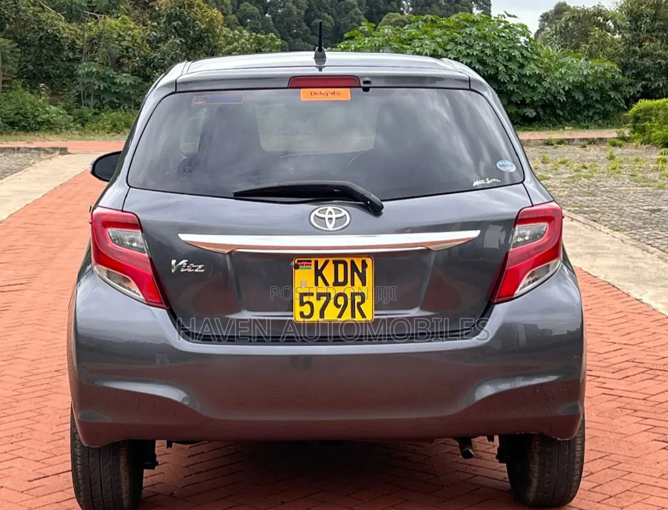 Toyota Vitz 2019 Black