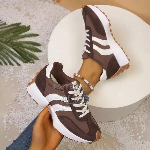 Sport Shoes - thumbnail 2