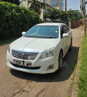 Toyota Premio 2013 White
