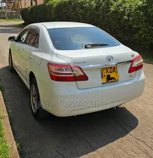Toyota Premio 2013 White