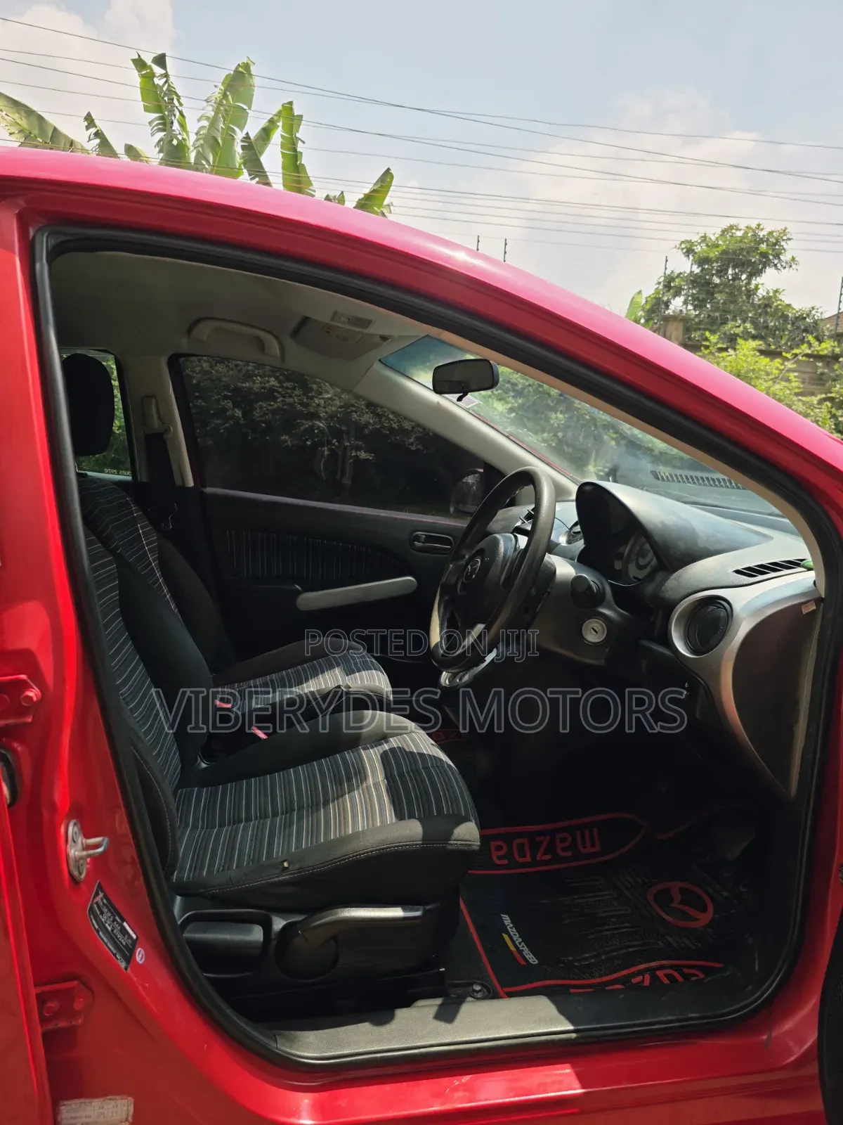 Mazda Demio 2011 Red