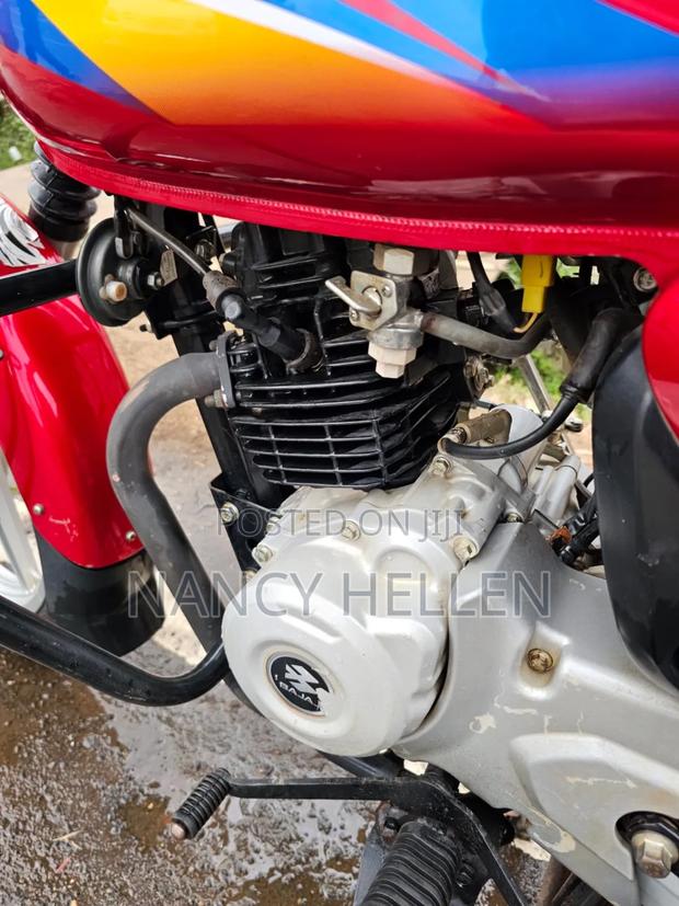 Bajaj Boxer 150 UG 2025 Red - thumbnail 9