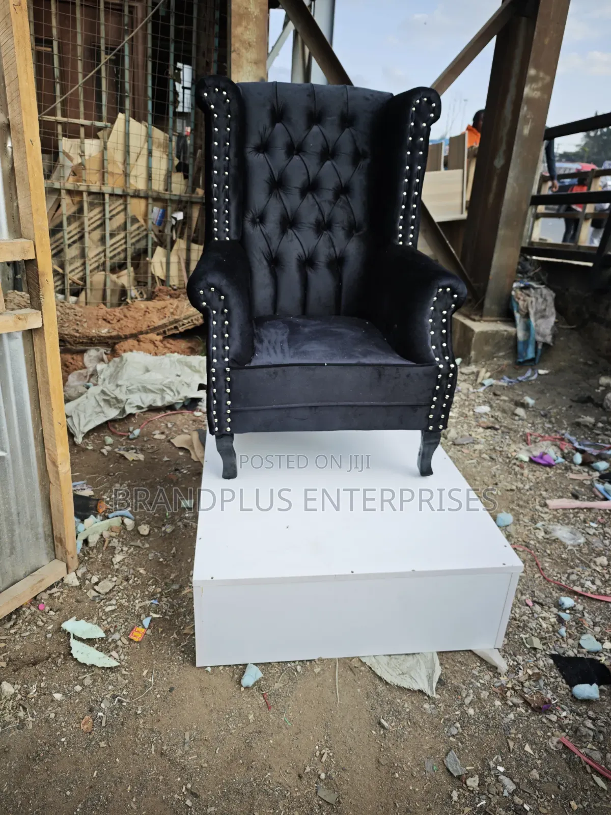 Executive King Size Pedicure Seat With Platform