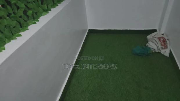 Decorative Green Outdoor Rugs Fake Grass Carpets - thumbnail 2