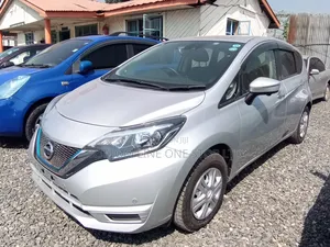 Nissan Note 2019 Silver