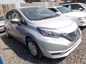 Nissan Note 2019 Silver