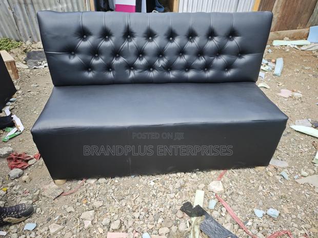 5ft Leather Waiting Bench