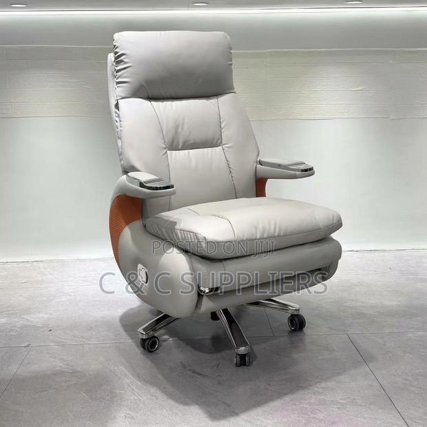 C C Managers Executive Office Chair - thumbnail 2
