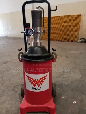 Easy Refill Operate And Maintain 15kg Greasing Machine Sunshine