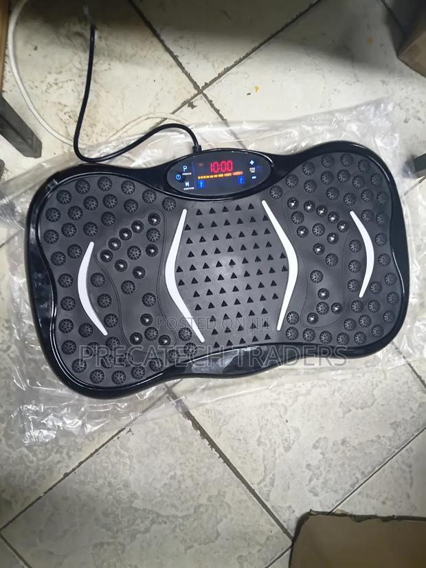 Smart Vibration Plate Exercise Machine With Remote