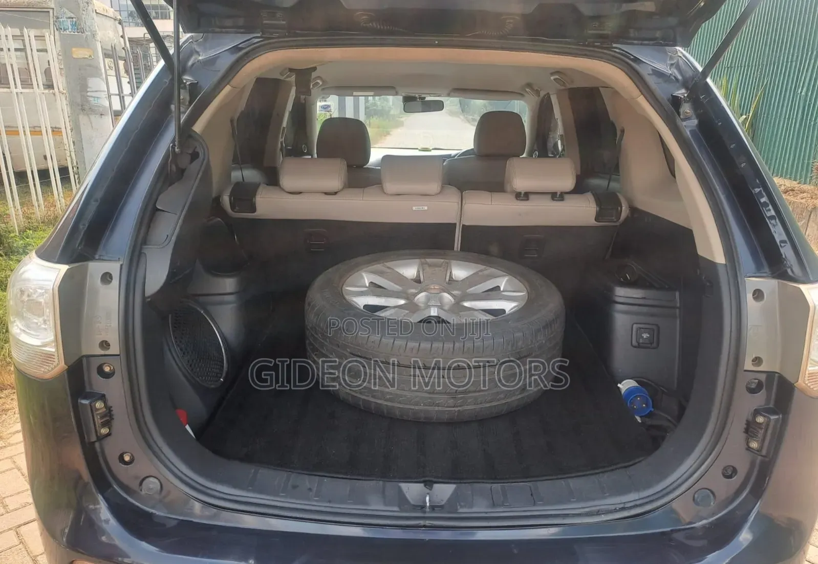 Mitsubishi Outlander 2015 Blue
