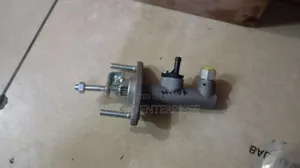 Quality Top Clutch Cylinder for Toyota 100, Honda,