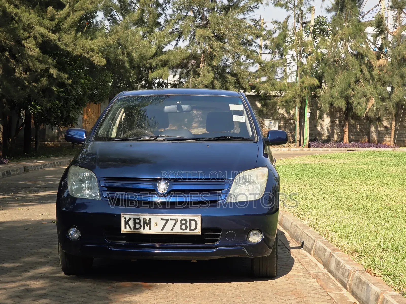 Toyota IST 2006 Blue