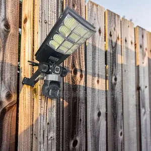 V380 Pro App 20mp 4g PTZ Multiple Lens Camera With Solar Street Light