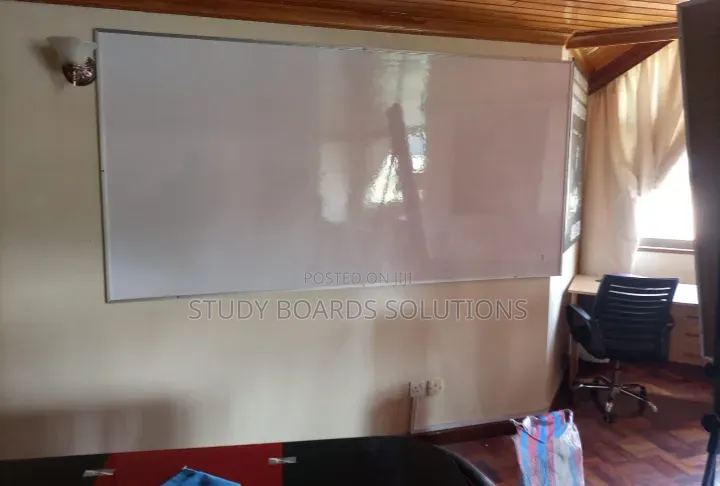(Chipboard and Formica) Whiteboard for Public Schools