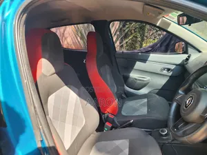 Renault Kwid 2020 Green