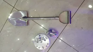 Universal Car Spade