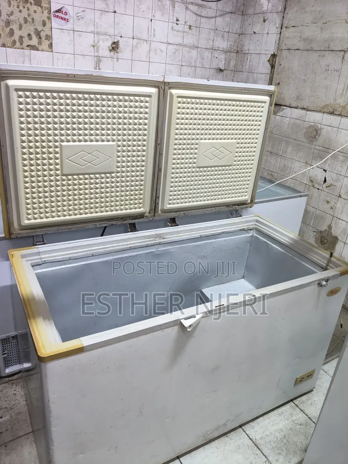 Ex Uk Ramtoms Chest Freezer 400litres