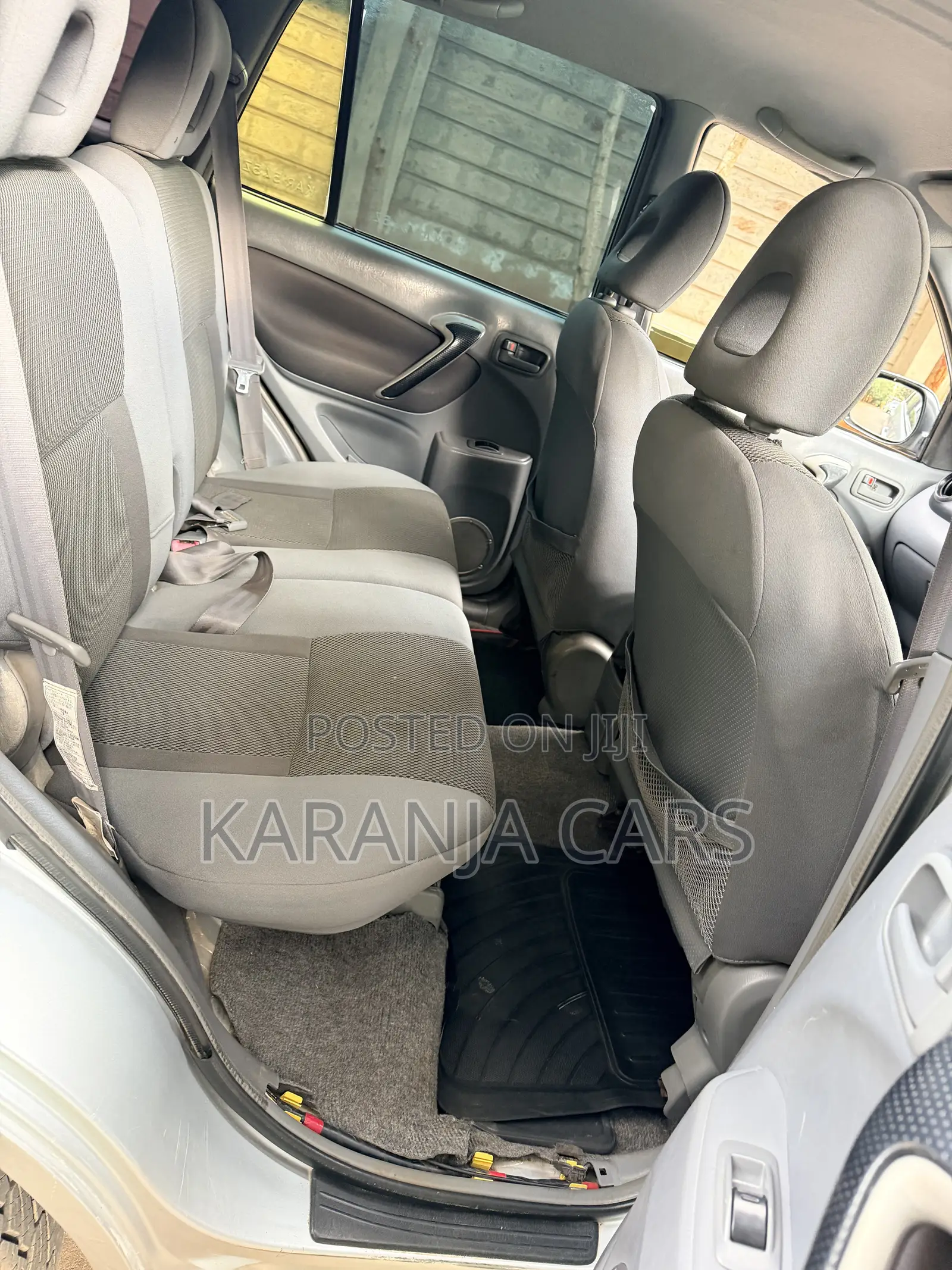 Toyota RAV4 2001 Silver