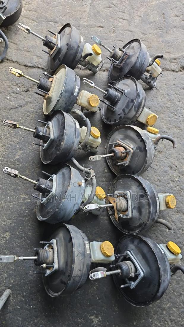 Brake Booster Nissan Hardbody Complete - thumbnail 2