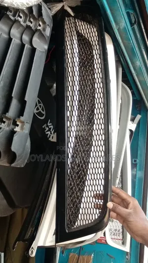 Fielder 2008/2009/2010 Sport Grille