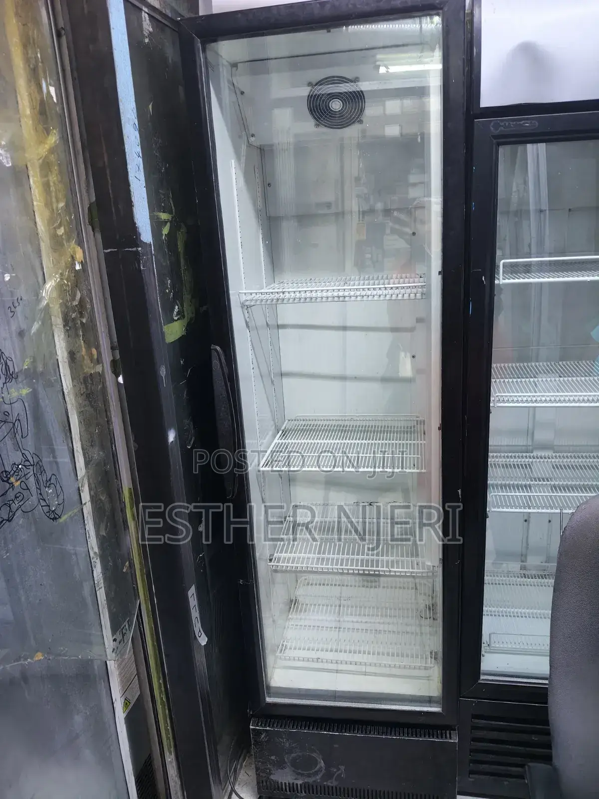 Freestanding Display Counter Fridge 600litres Very Clean