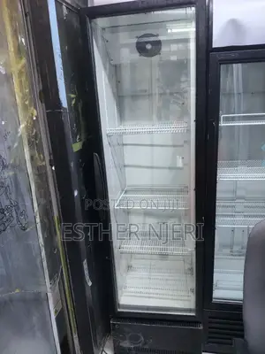 Freestanding Display Counter Fridge 600litres Very Clean
