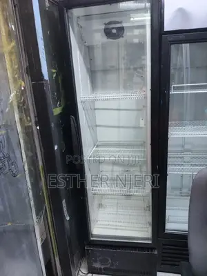 Freestanding Display Counter Fridge 600litres Very Clean