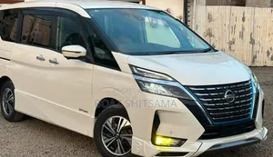 Nissan Serena 2019 White