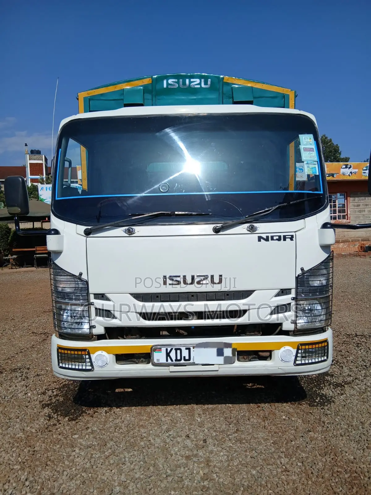 Isuzu Nqr 2022