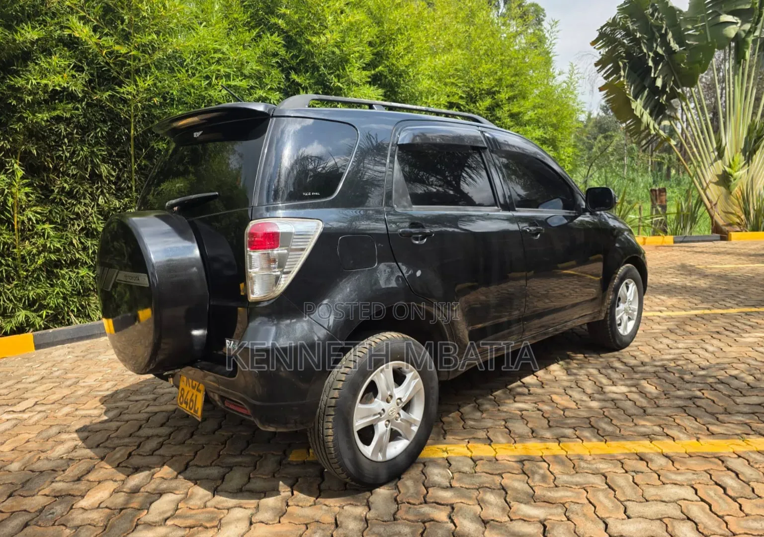 Toyota Rush 2012 Black