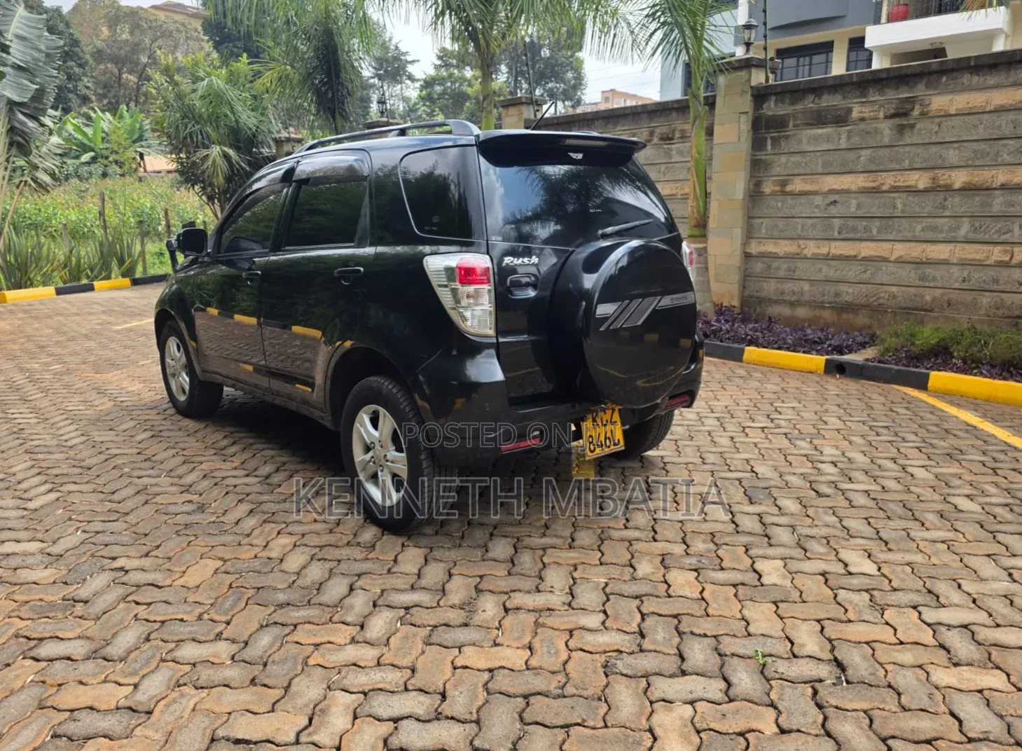 Toyota Rush 2012 Black
