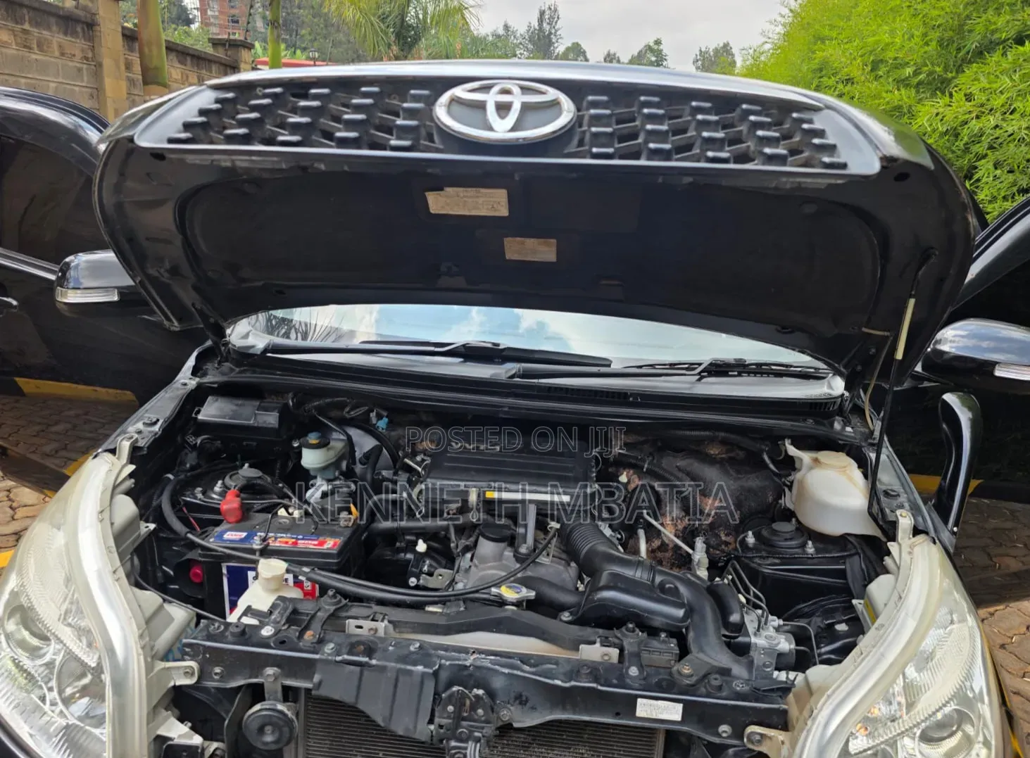 Toyota Rush 2012 Black