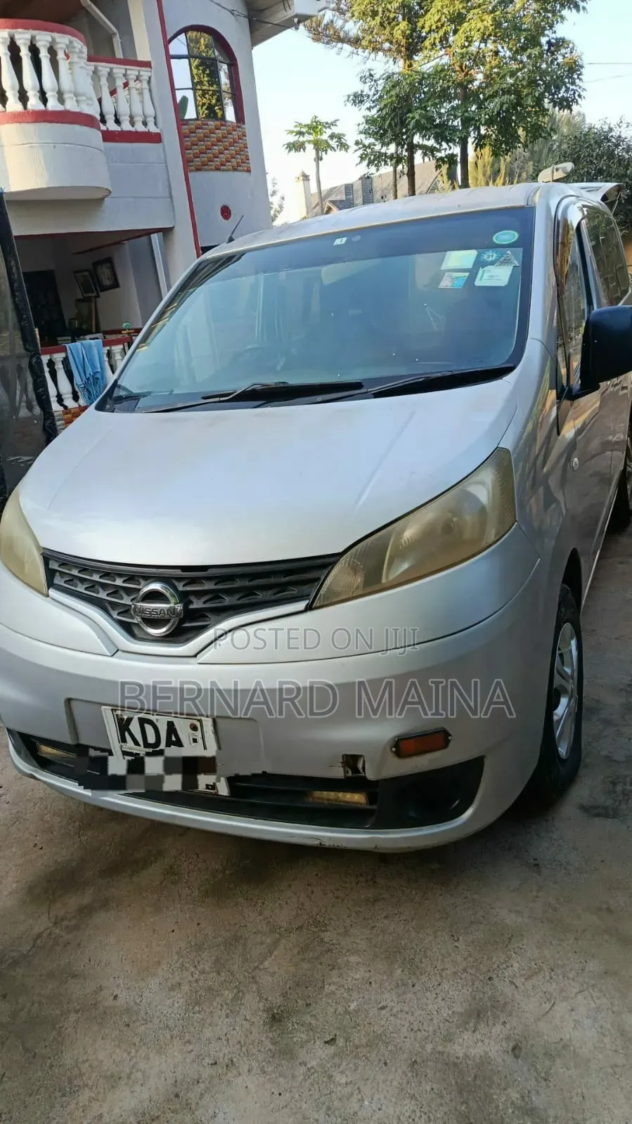 Nissan NV200 2011 Silver