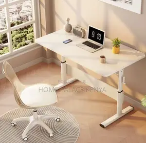 Adjustable Desk: Optimum Height Manual Working Desk With Hand Crank