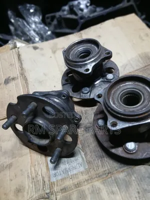 Rear Hub 4wd Toyota Voxy/Noah