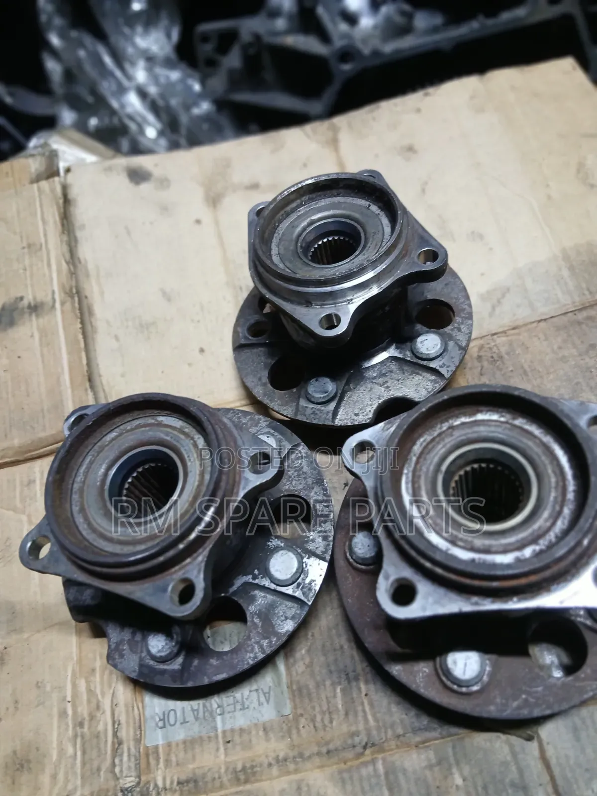 Rear Hub 4wd Toyota Voxy/Noah
