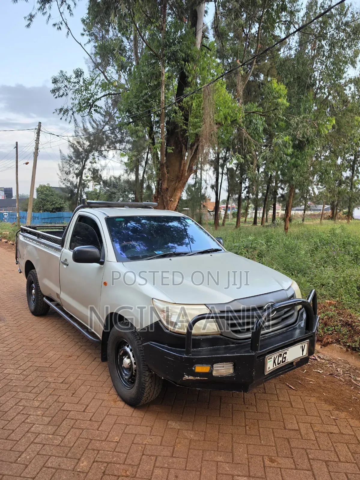Toyota Hilux 2015 Gray