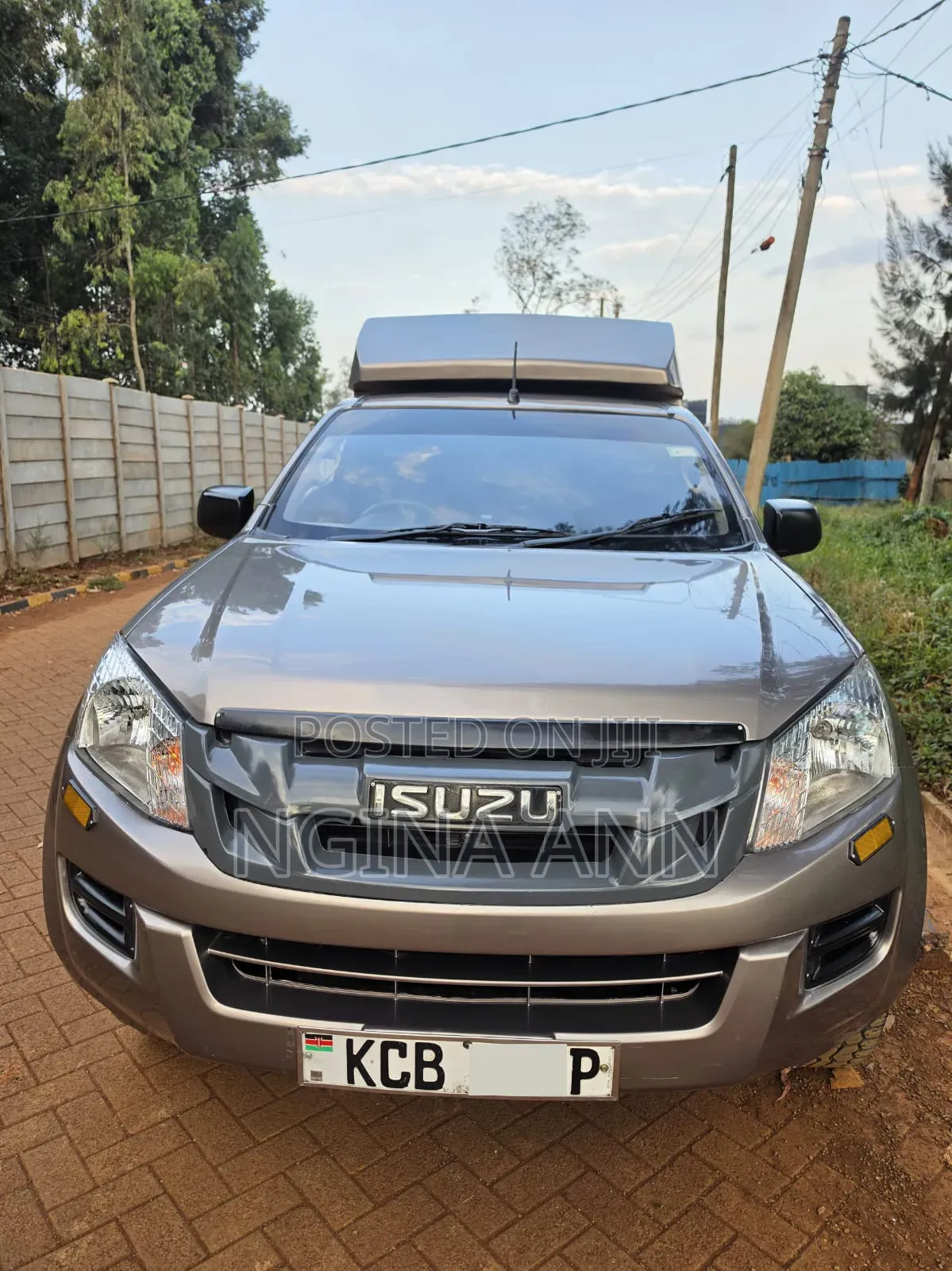 Isuzu D-MAX 2014 Gray