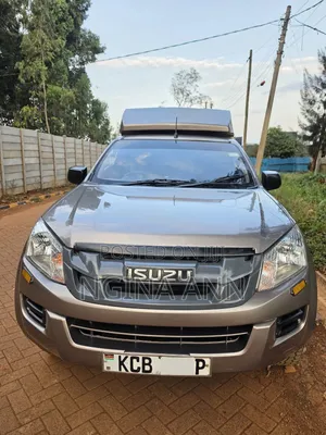 Isuzu D-MAX 2014 Gray