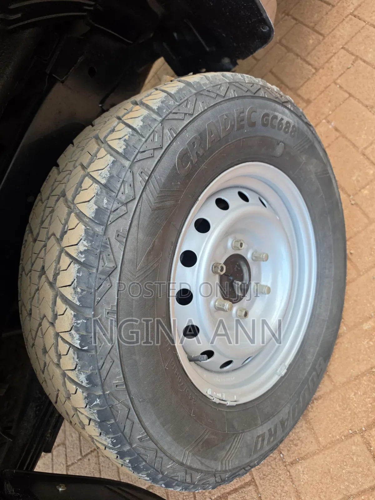 Isuzu D-MAX 2014 Gray