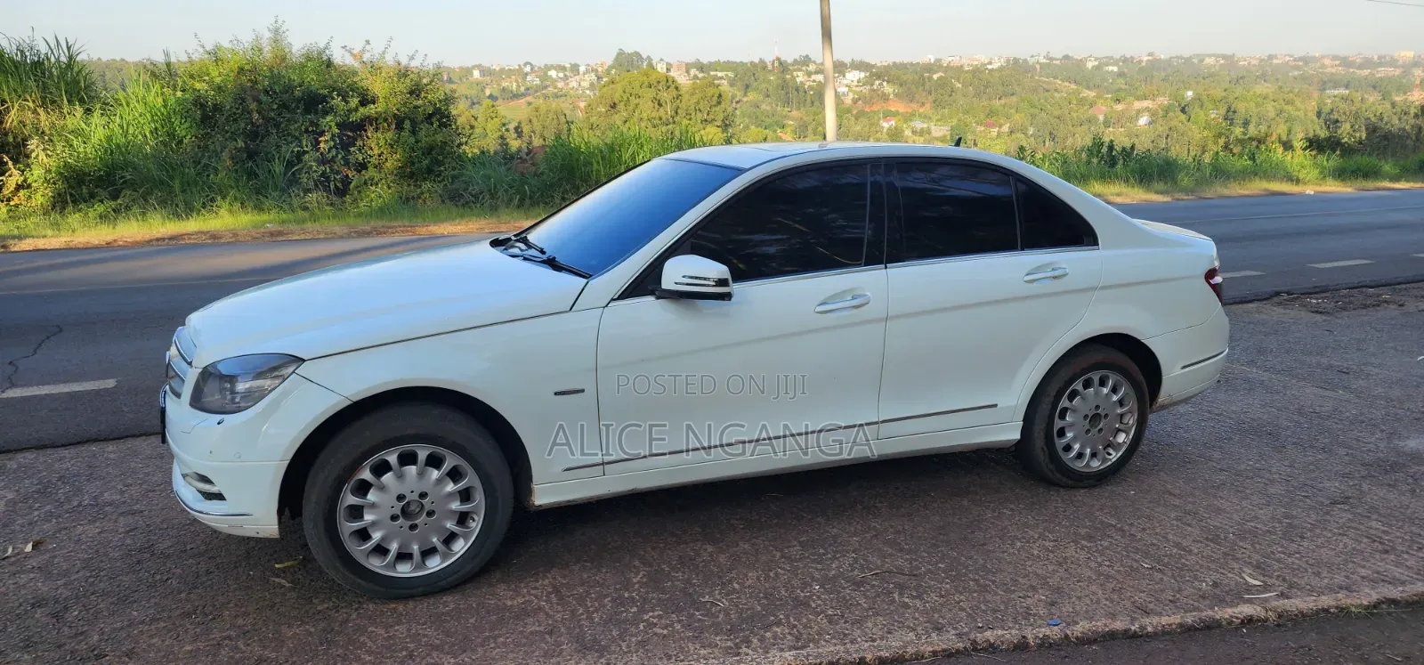 Mercedes-Benz C200 2010 White