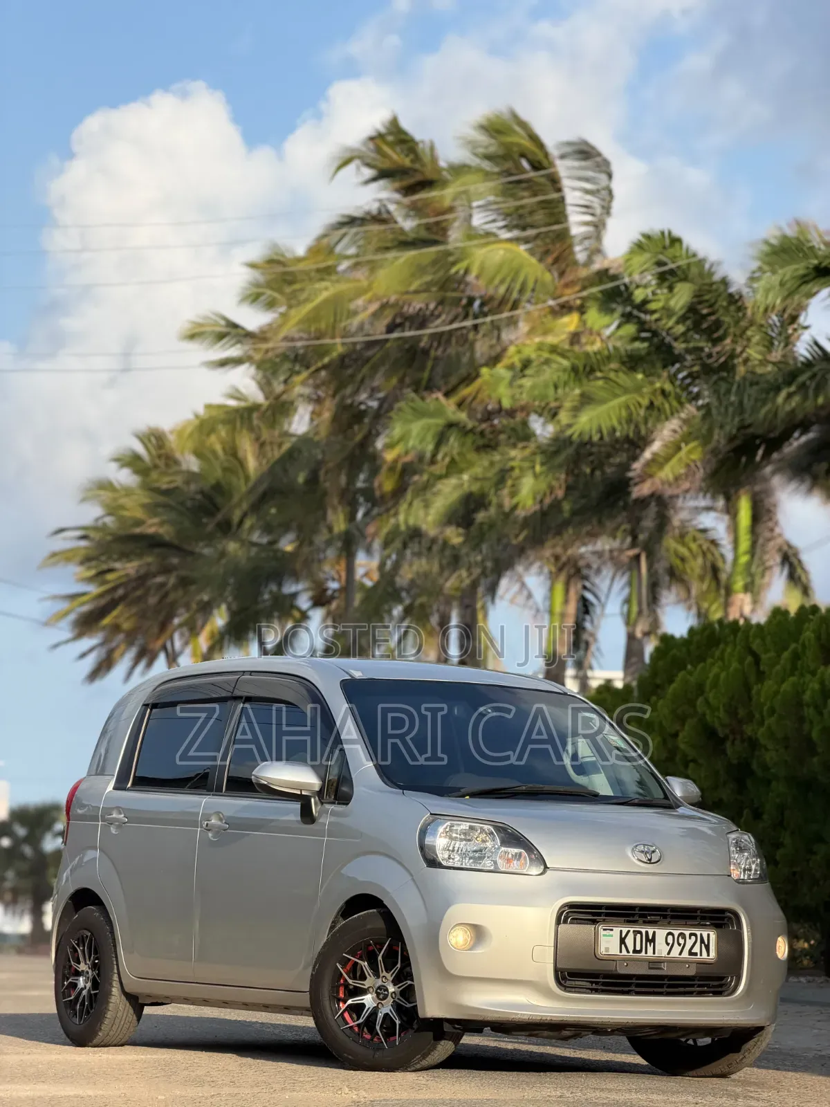 Toyota Porte 2016 Silver