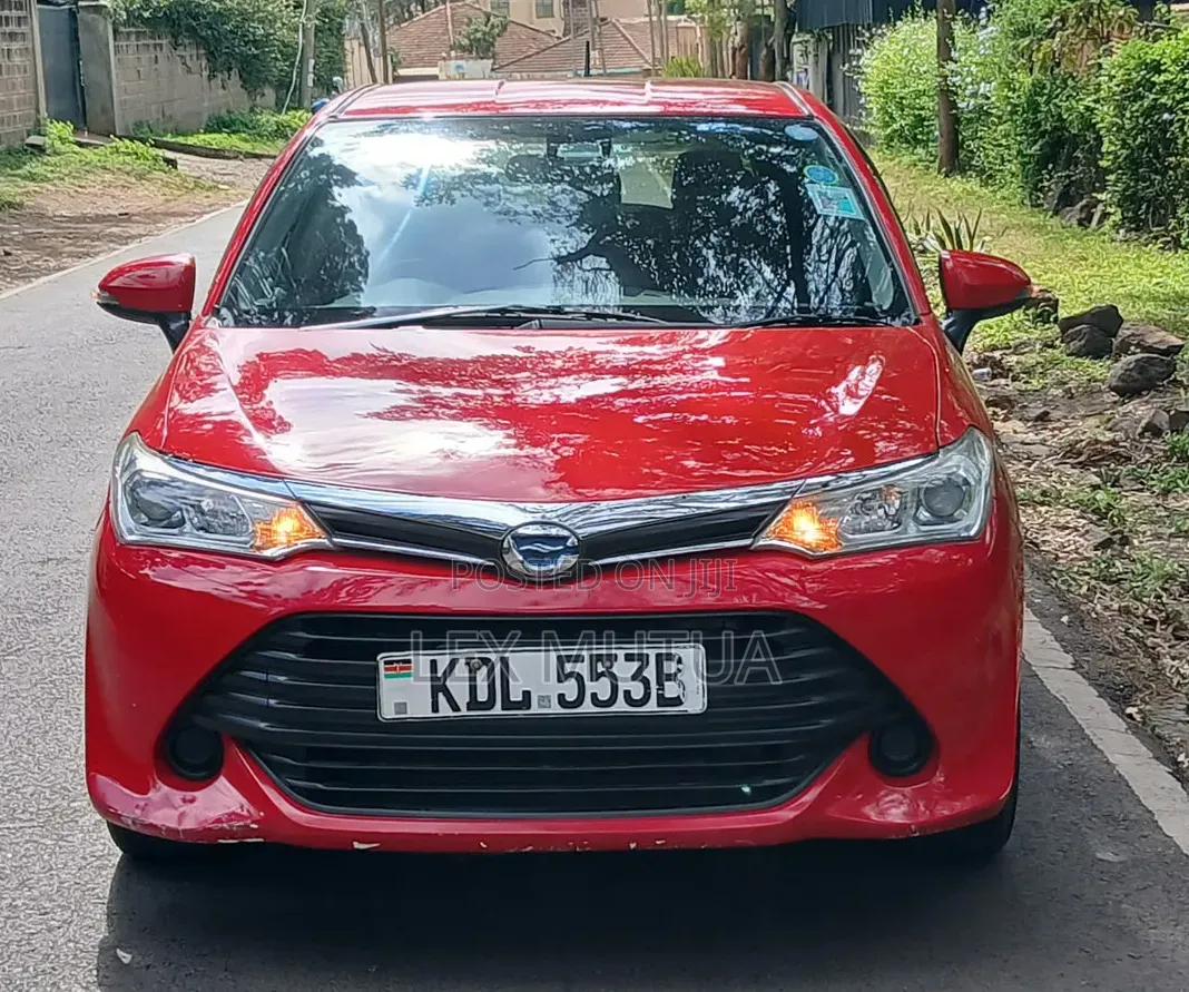 Toyota Corolla Fielder 2016 Red