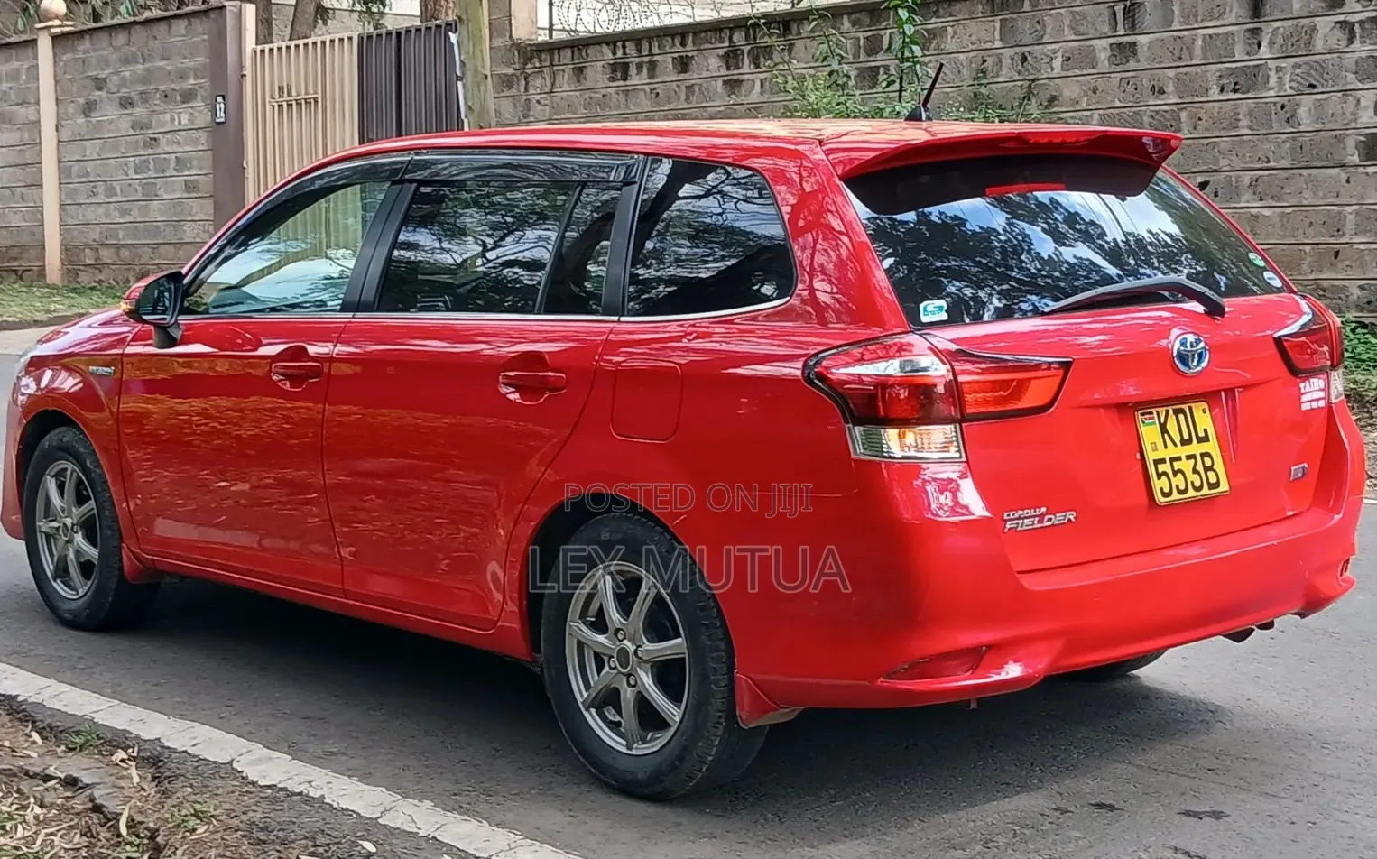 Toyota Corolla Fielder 2016 Red