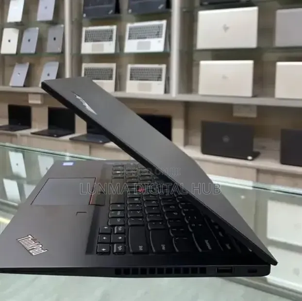 Laptop Lenovo ThinkPad X280 8GB Intel Core i5 SSD 256GB