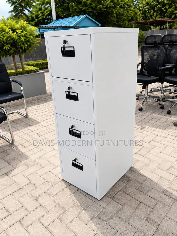 Lockable Cabinet - thumbnail 2