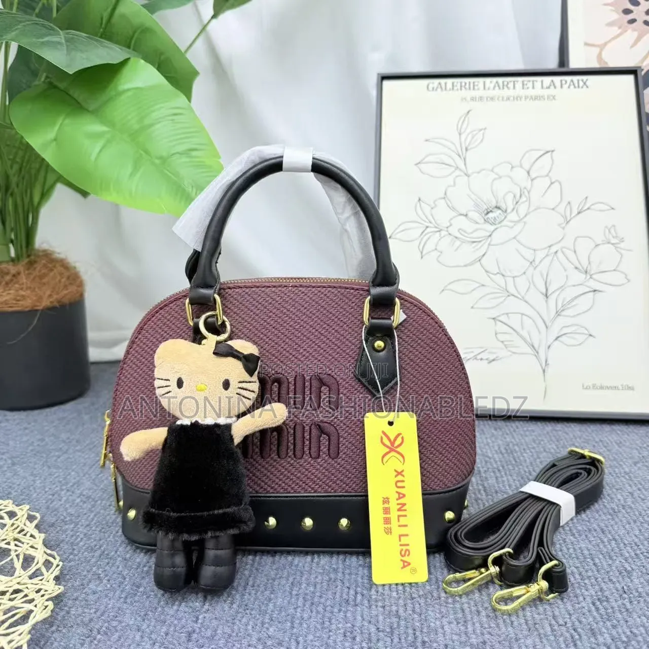 Fashion Handbag Very Good Quality