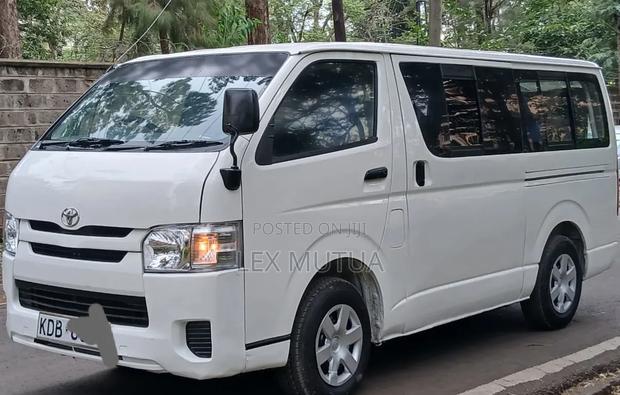 Toyota HiAce 2014 White - thumbnail 2