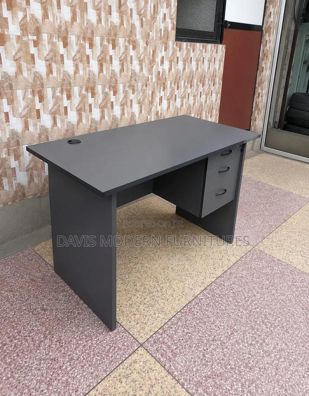 Single Person Office Desk
